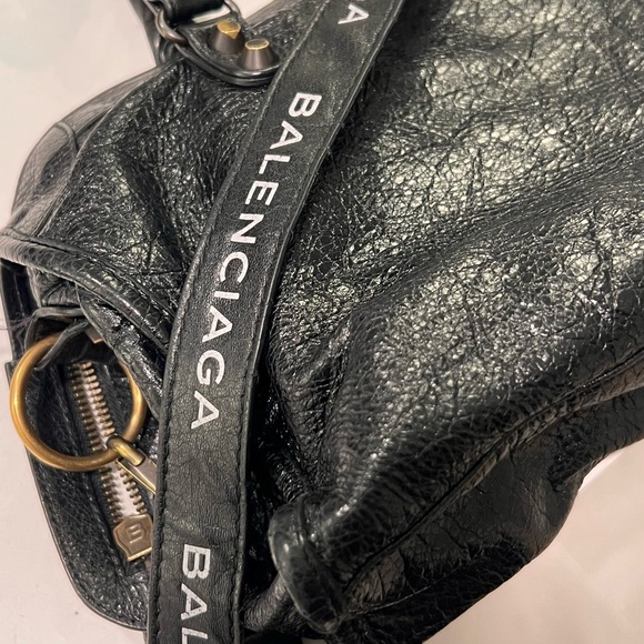 Balenciaga City bag with logo strap - Picture 11 of 14